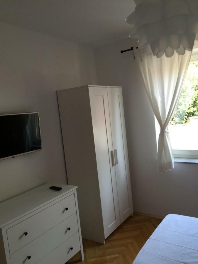 Apartments Papalinna 2 By Moro Krk Town Exterior foto