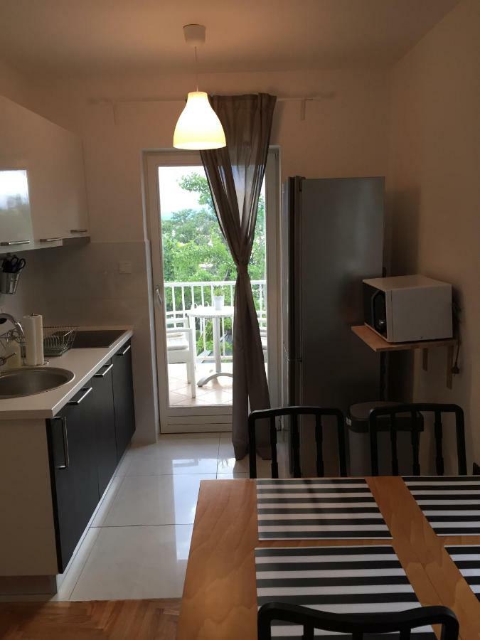 Apartments Papalinna 2 By Moro Krk Town Exterior foto